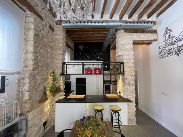Amazing loft by the beach - 阿利坎特