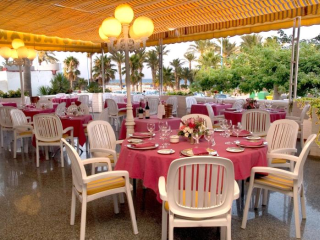 Hotel Apartamentos Bajondillo - Torremolinos