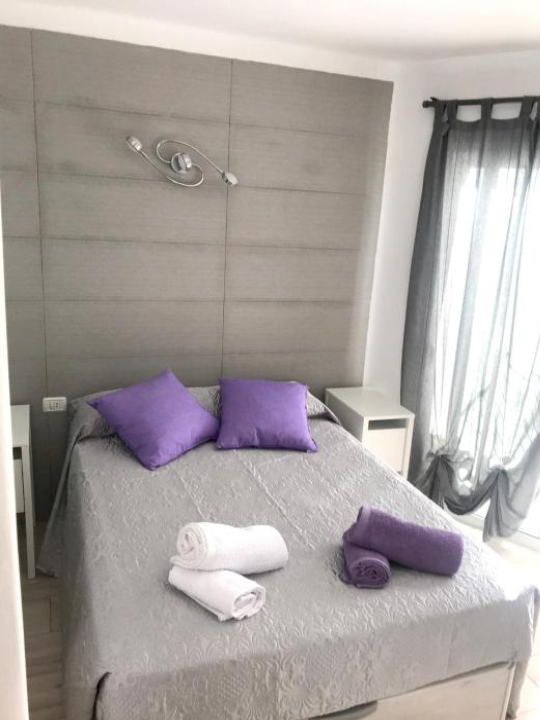 Charming Bungalow in Playa de las Américas with Sea View - Playa de las Americas