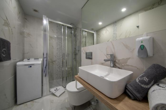 Ponderosa 611, Las Americas, One Bedroom Apartment with Large Terrace and Ocean View, Next to Siam P - Playa de las Americas