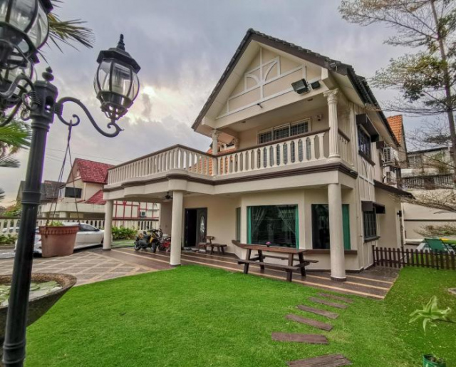 RIA Homestay - Johor Bahru