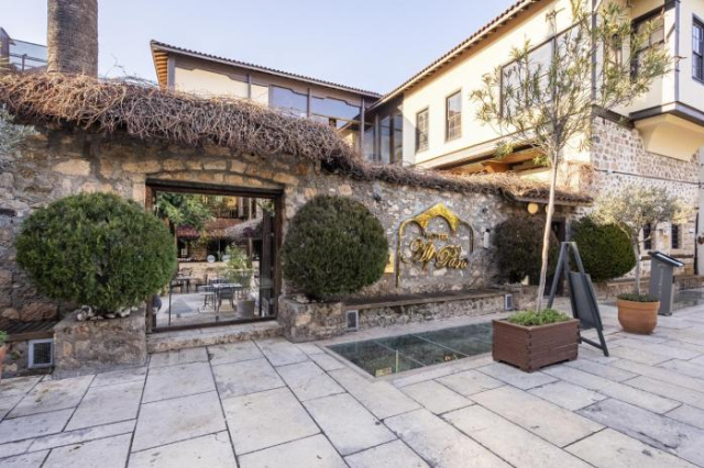 Marvelous Studio Flat near Hadrians Gate - 安塔利亞