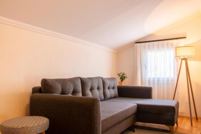 Minimalist and Rooftop Flat with Terrace in Izmir - Izmir