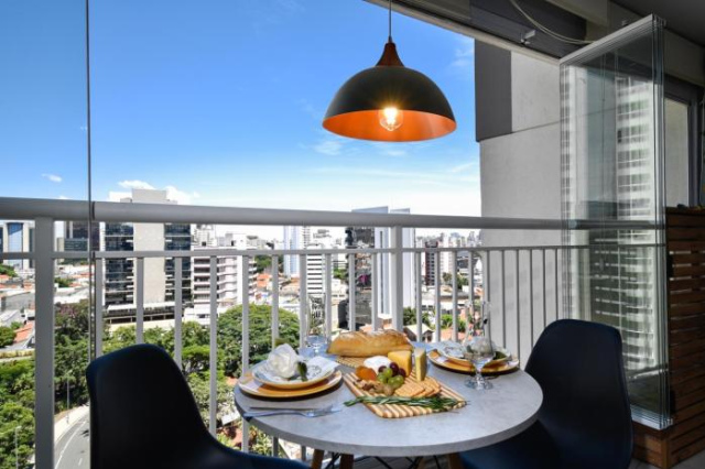 Edificio Summit Pinheiros Best Location in São Paulo Balcony with City Views Pool, Fitness Room and - Sao Paulo