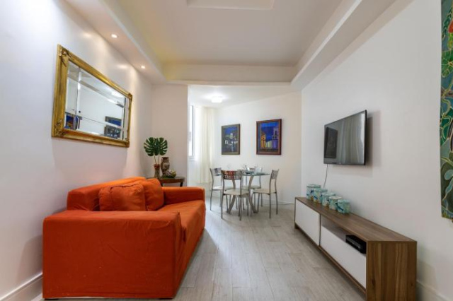 Charme em Copacabana - 2 Quartos - A502 - Rio de Janeiro