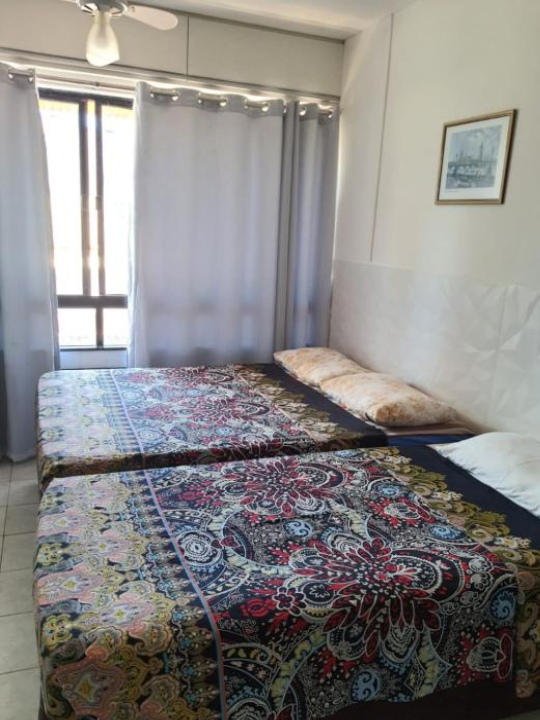 Apartamento lateral com vista ao mar na barra em Salvador - Salvador