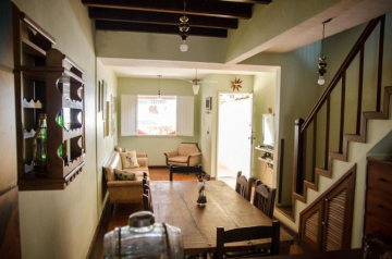 Casa em Paraty, excelente localização! 10 pessoas