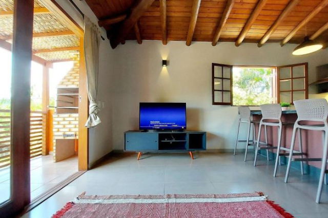 Sapeca - Novo Flat c/ piscina, 50mts da praia, churrasqueira privativa, ar con, wi-fi, netflix. 4pes - Paraty