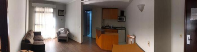 Apartamento central em rua calma-Blue Tree Towers - Curitiba