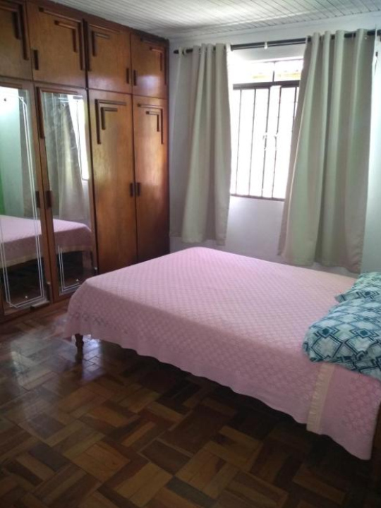 Suíte casal e cama de solteiro T - Curitiba