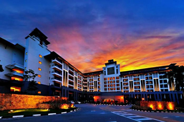 Amazing View Resort Suites - Pulai Springs Resort - Skudai