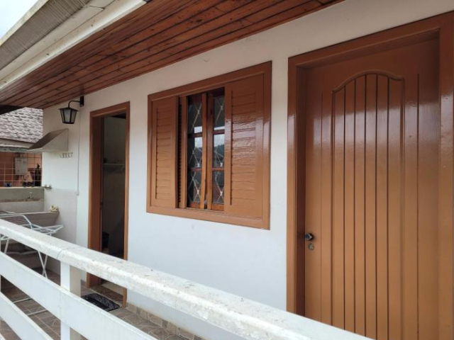 Casa no Centro - Campos do Jordao