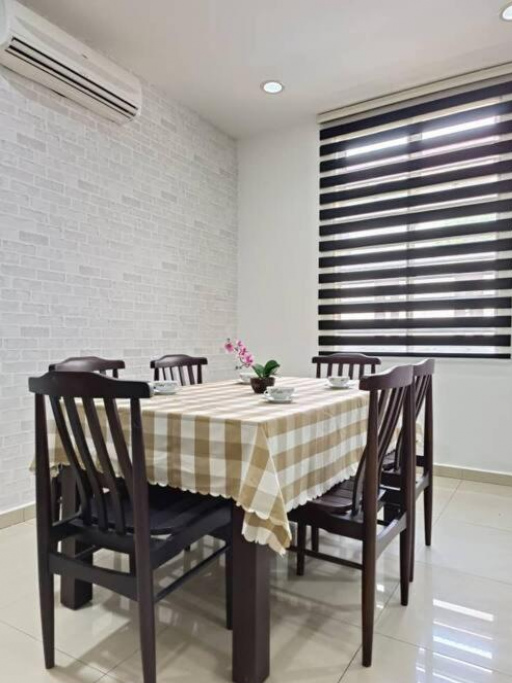 Oro Homestay - Kluang