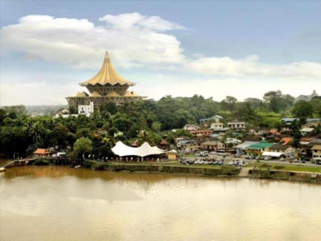 Harbour View Hotel - Kuching