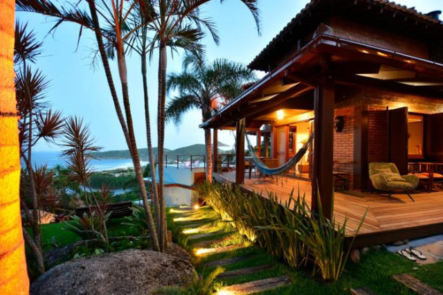 Villa Gardena Suites - Praia do Rosa