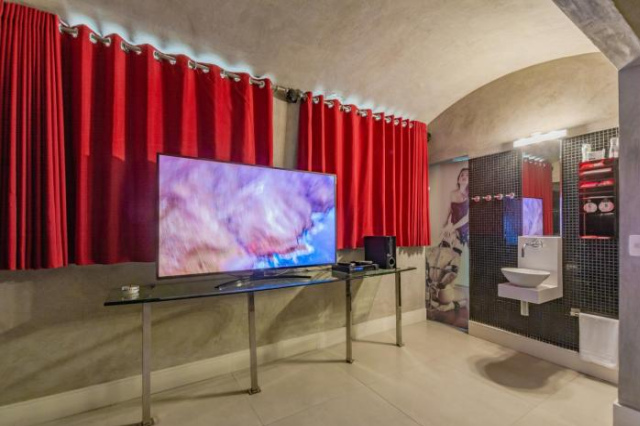 Spa urbano Motel Adult Only - 福塔萊薩