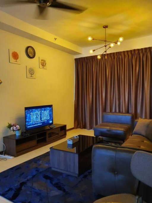 Landmark by Katana 3BR Glamorous Highrise Seaview Homestay Gurney - Penang