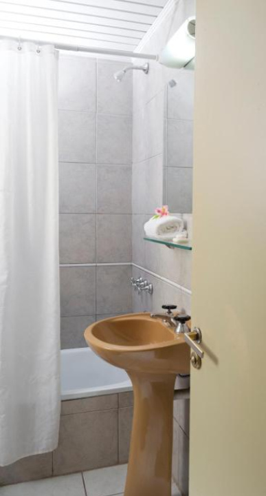 International Hotel - San Carlos