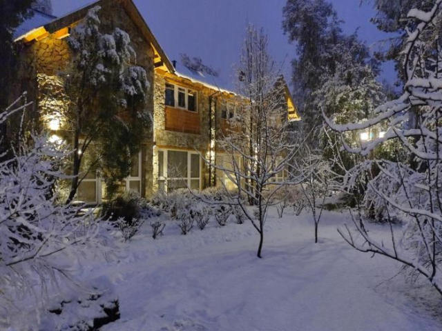 Apartamentos Bajo Cero - Villa La Angostura