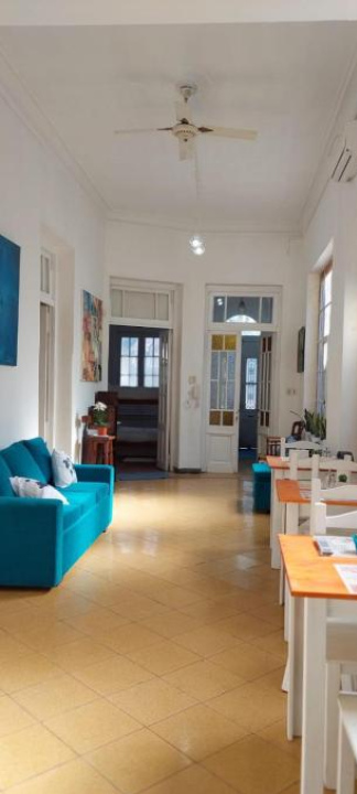 Hostel B&B Tandil - Tandil