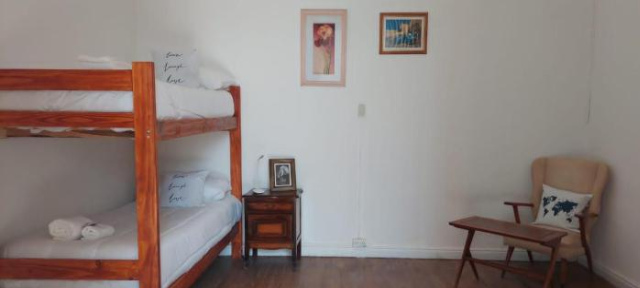 Hostel B&B Tandil - Tandil