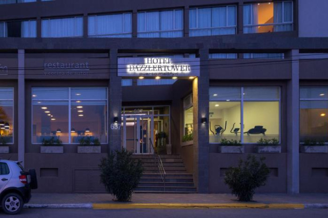 Puerto Madryn Dezel Hotel - Puerto Madryn