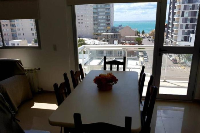 Departamento Puerto Madryn 5 Piso céntrico a 150 mts del mar con cochera - 馬德琳港