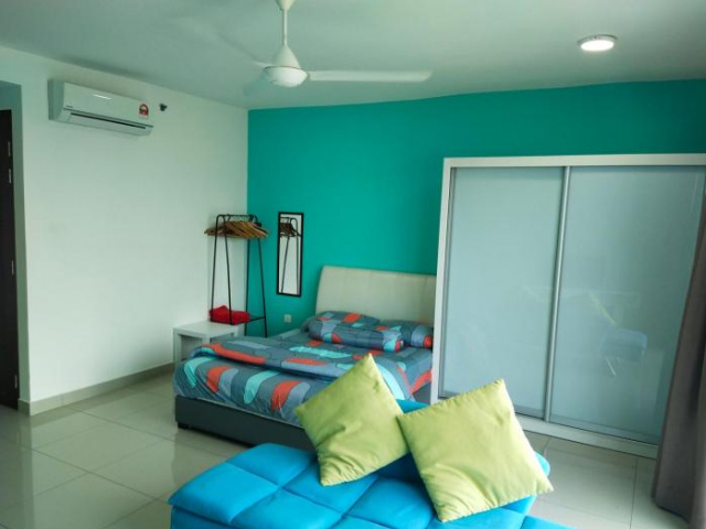 Trefoil@Setia City, Studio Unit, Homestay - Shah Alam
