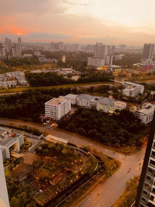 Couples Mind Relaxing Highfloor Staycation 9 - Cyberjaya