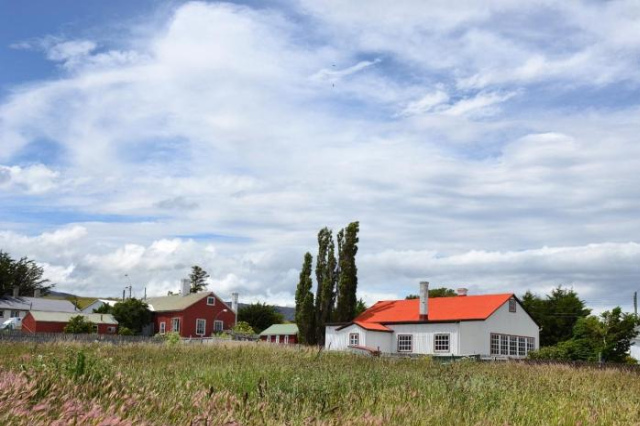 Puerto Bories House, Country Houses in Patagonia - Magallanes