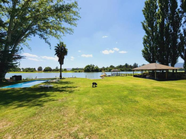 Casa en lago rapel con orilla propia - O'Higgins