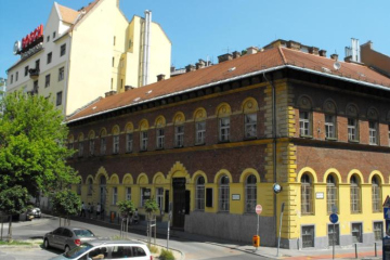 Season 2 Hotel