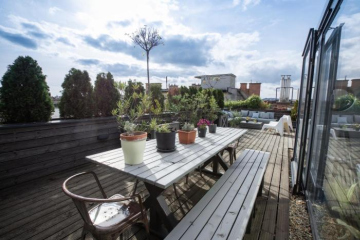 205m2 Penthouse with 75m2 Castle View Terrace and Barbercue