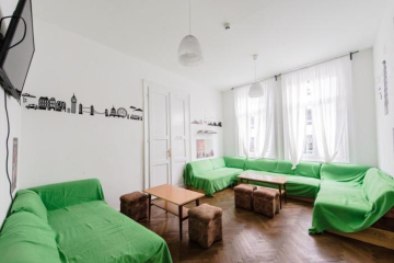 Budapest Party Hostel at Udvarom