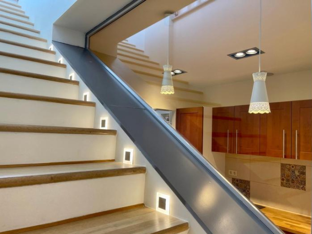 Penthouse w Private Rooftop and Free parking - 布達佩斯