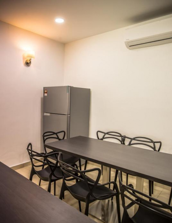 Crystal Garden Hotel - Seri Kembangan - 史里肯邦安