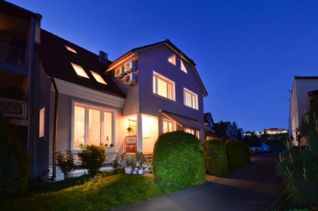 Wenziwendejia Hotel - Eger