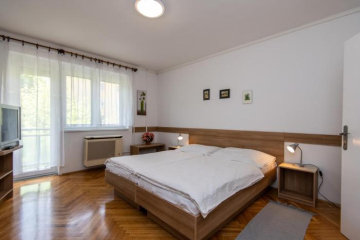 Kiss János Apartman