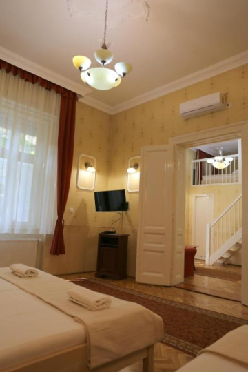Pitefeiya Panzio Hotel