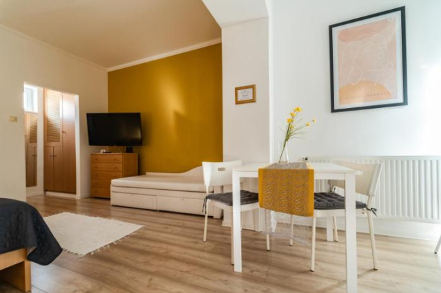 Viola Villa Apartment Hotel - Gyula
