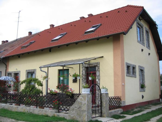 Pleiveisz Apartman - Sarvar