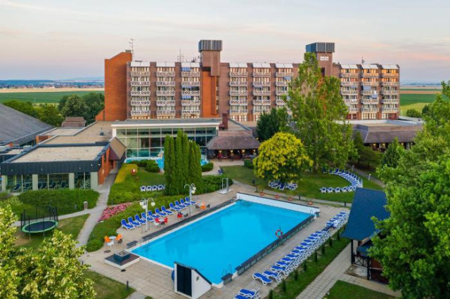 Danubius Hotel Bük - Buk