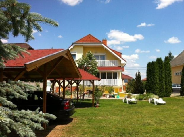 György House Guesthouse - Buk
