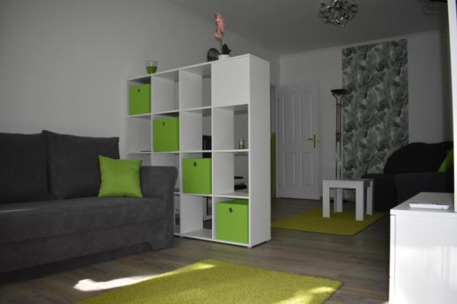 Frézia Apartman - Mako