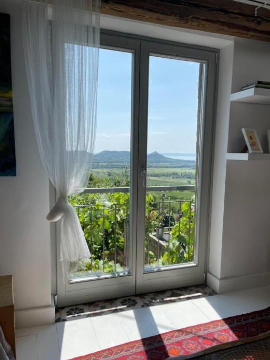 Vinonima Vendégház - Lake Balaton