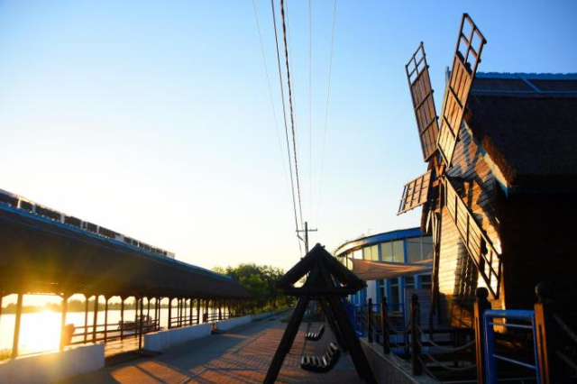 Hotel Sunrise - Danube
