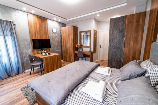 Ivi Place Apartments - Danube