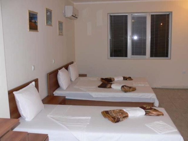 Weisai Hotel - Danube