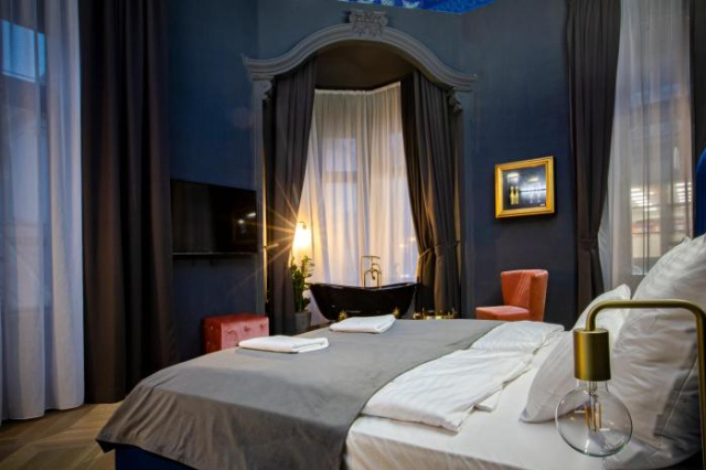 Noble Boutique Hotel - Adults Only - 佩斯州