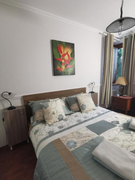 Green Apple Guesthouse - Pest County
